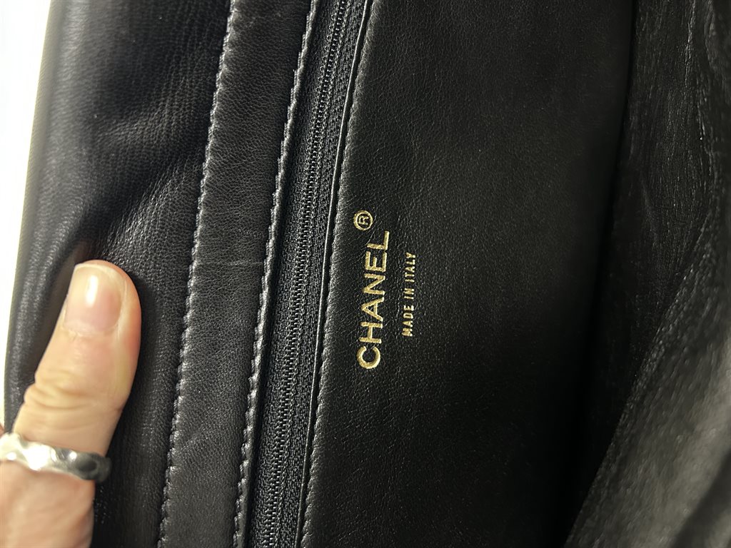 Leather Inner Lining CHANEL Origin Foil Stamp